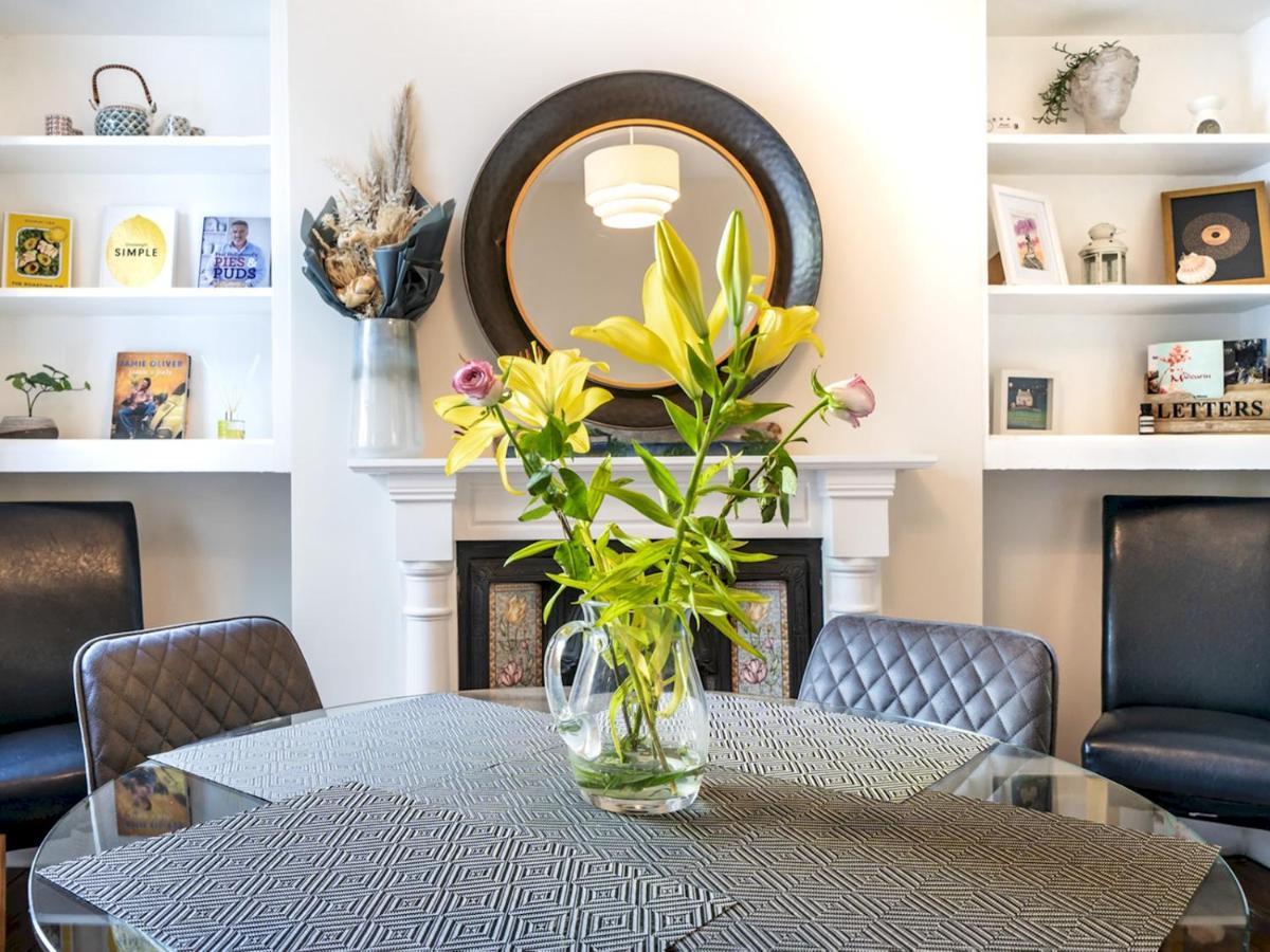 Pass The Keys Wonderful 3Br Townhouse Top Location Cafes Belfast Exterior foto