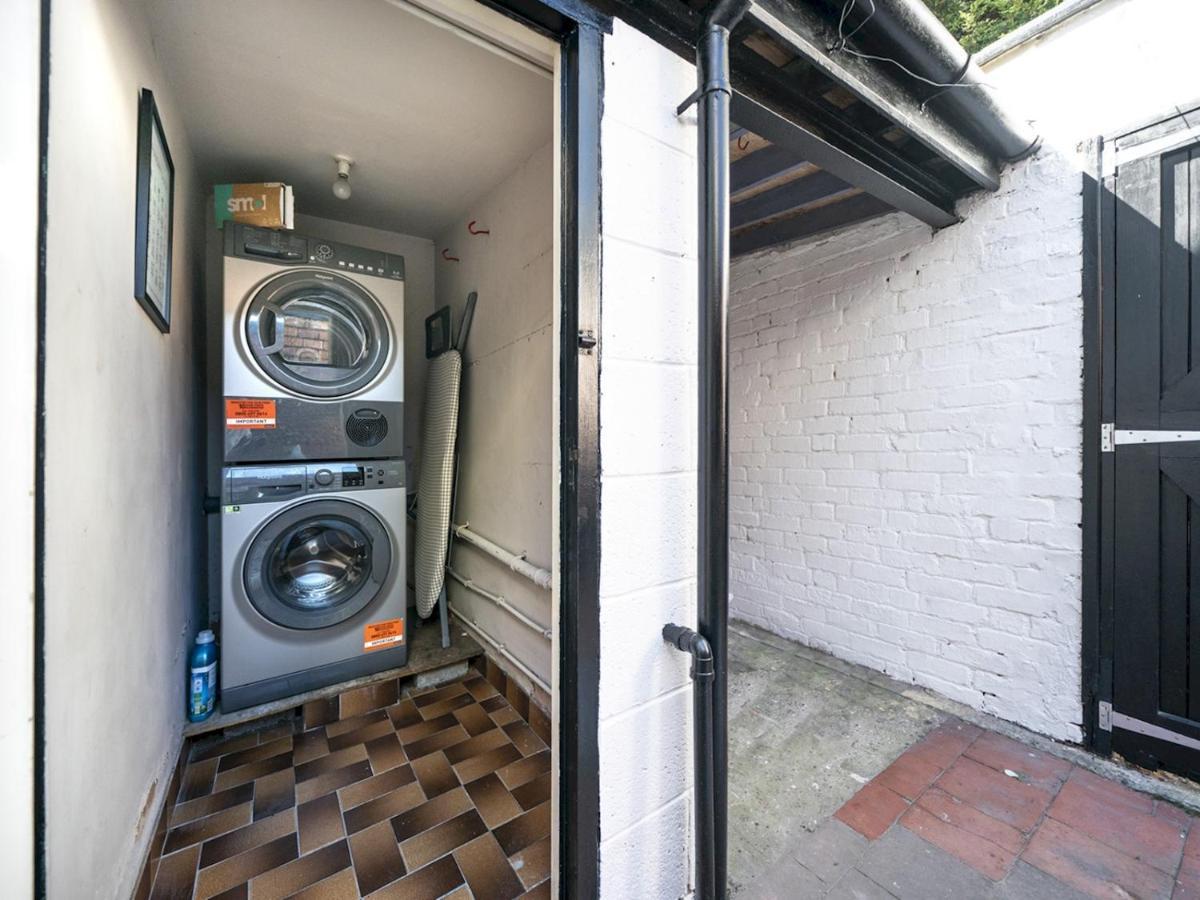 Pass The Keys Wonderful 3Br Townhouse Top Location Cafes Belfast Exterior foto